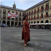 Profesora de inglés nativo con varios  años de experiencia ofrece clases particulares para niños y adultos en Zaragoza